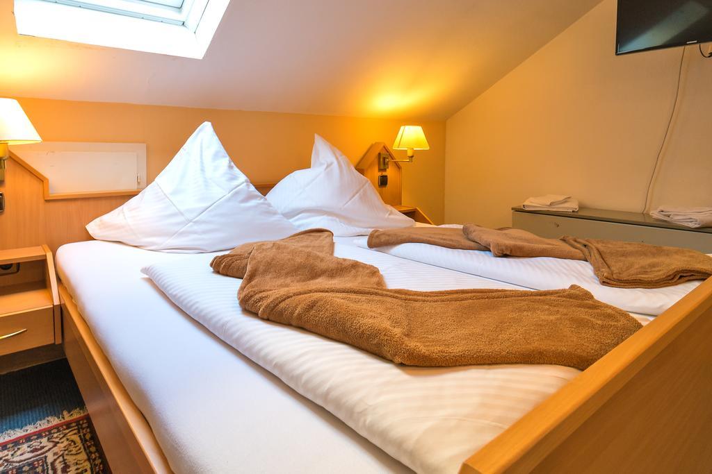 Hotel Zum Lieben Augustin Meersburg Quarto foto